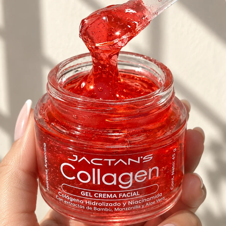Textura jelly del gel crema facial con colágeno hidrolizado en espátula